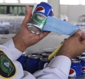 Smokkelaars proberen Heineken Saudi Arabie in te smokkelen